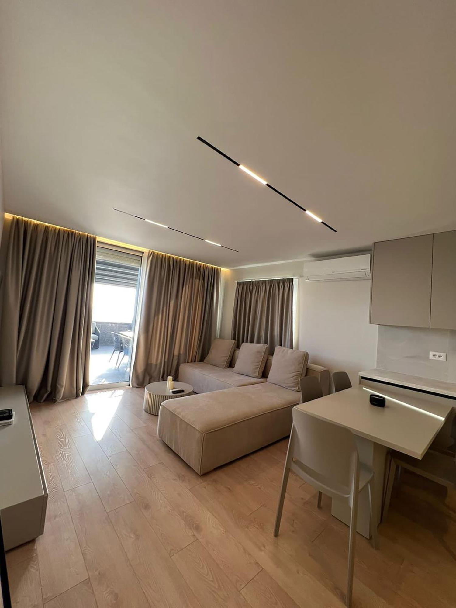 Ansel Home Sarande Bagian luar foto