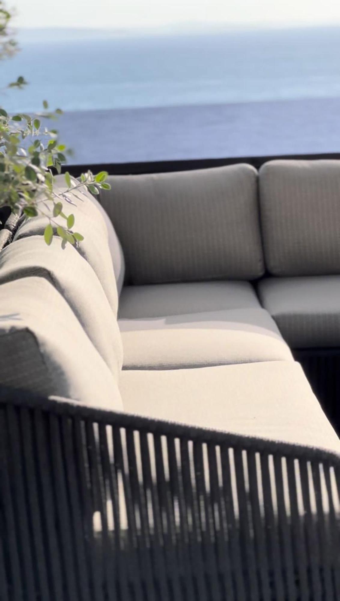Ansel Home Sarande Bagian luar foto