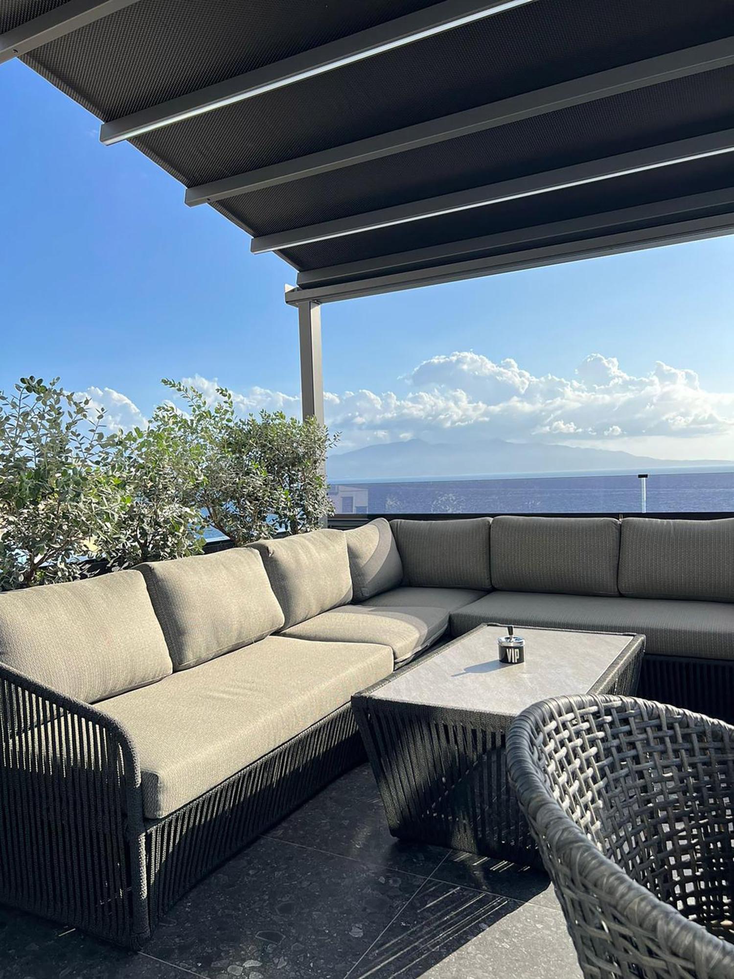 Ansel Home Sarande Bagian luar foto